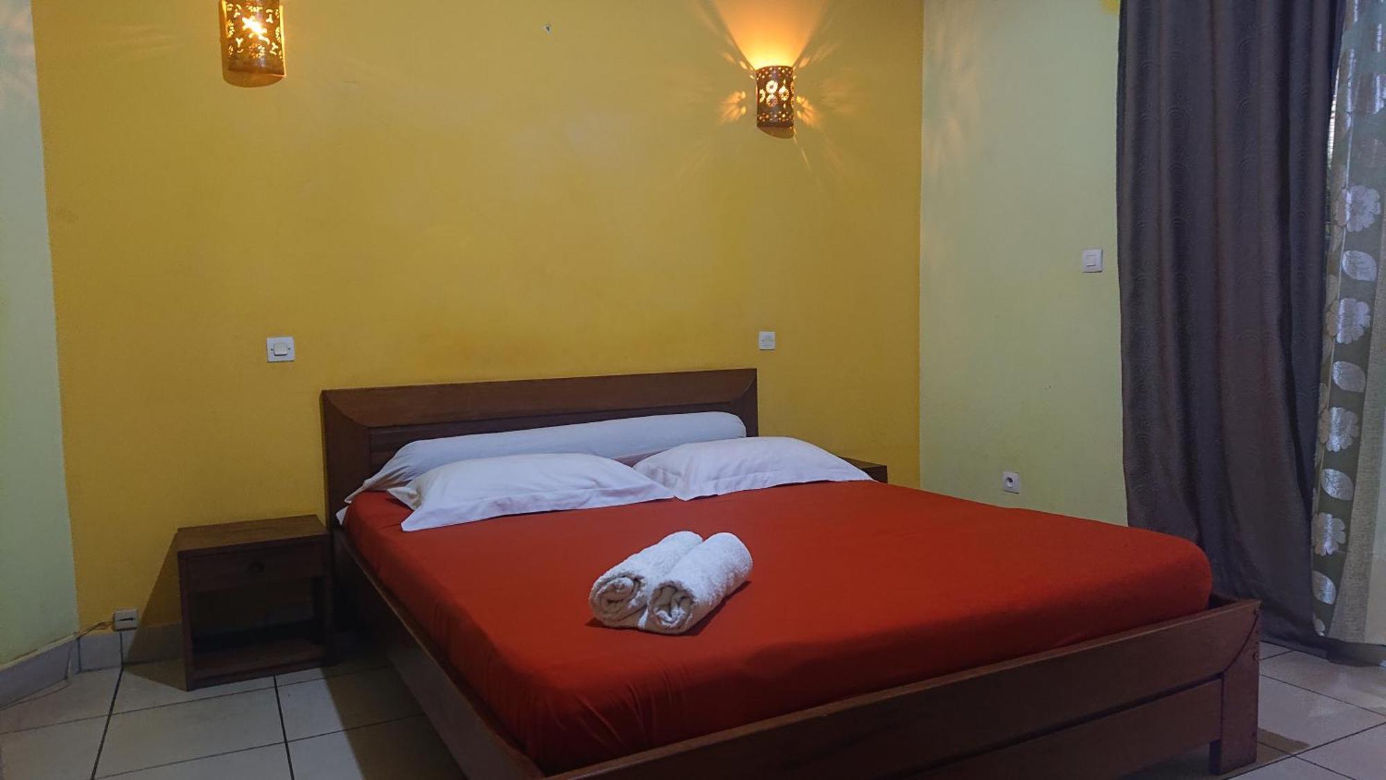 Central Hotel Antsiranana Phòng bức ảnh
