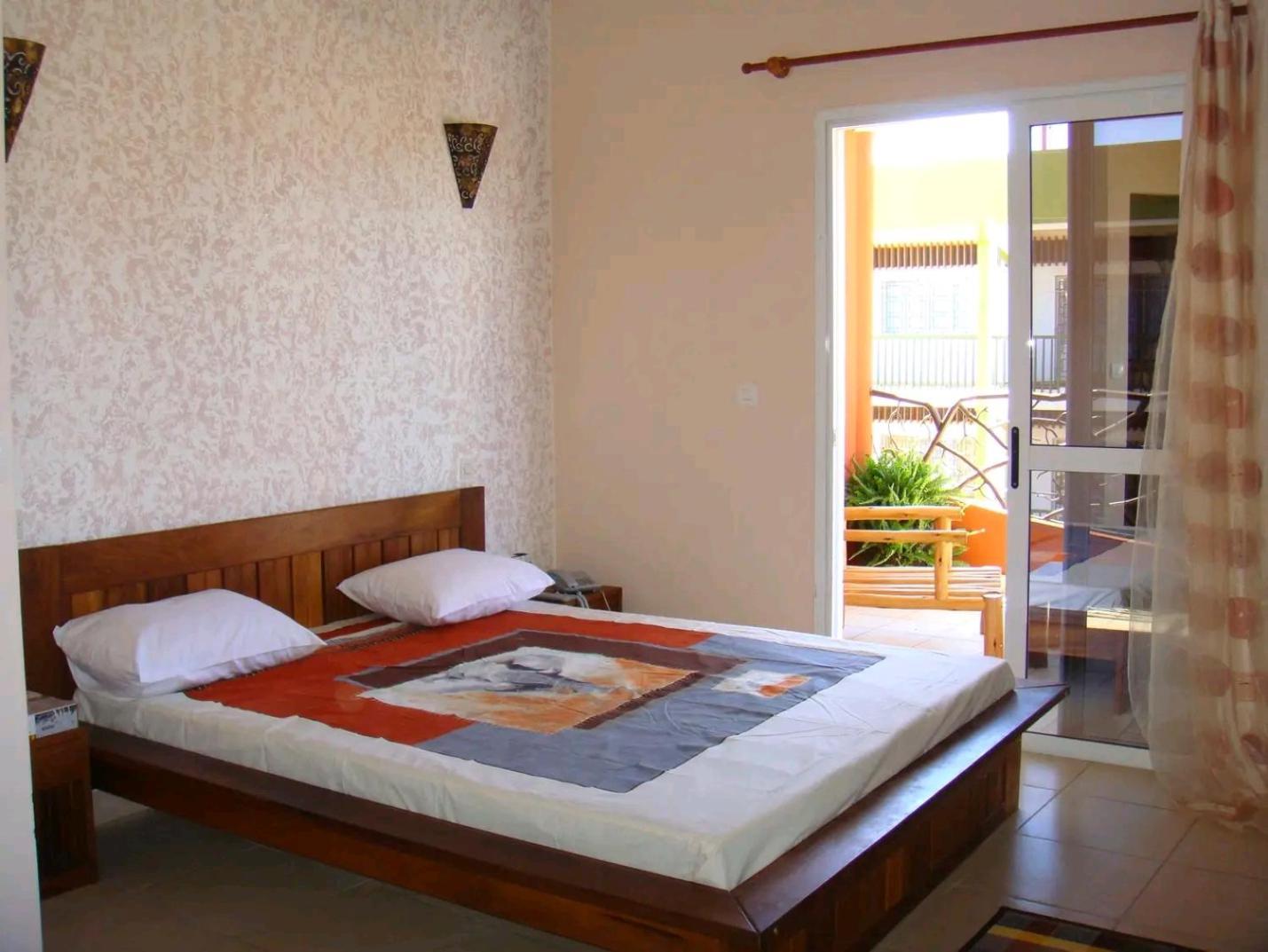 Central Hotel Antsiranana Ngoại thất bức ảnh