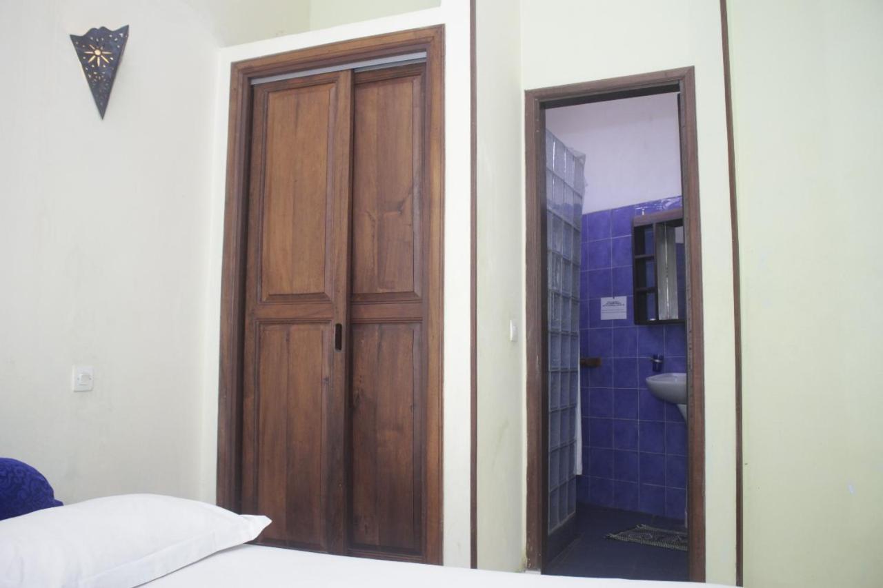 Central Hotel Antsiranana Phòng bức ảnh