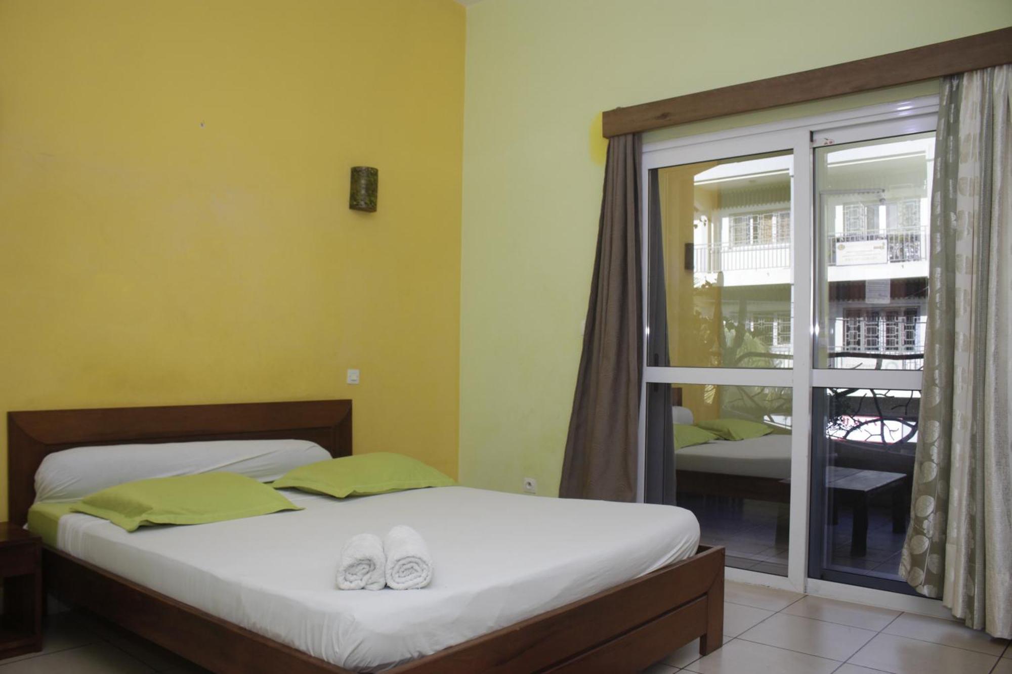 Central Hotel Antsiranana Ngoại thất bức ảnh